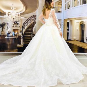 تالقي مع البستنا الجميلة