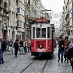 شارع الاستقلال في تقسيم اسطنبول