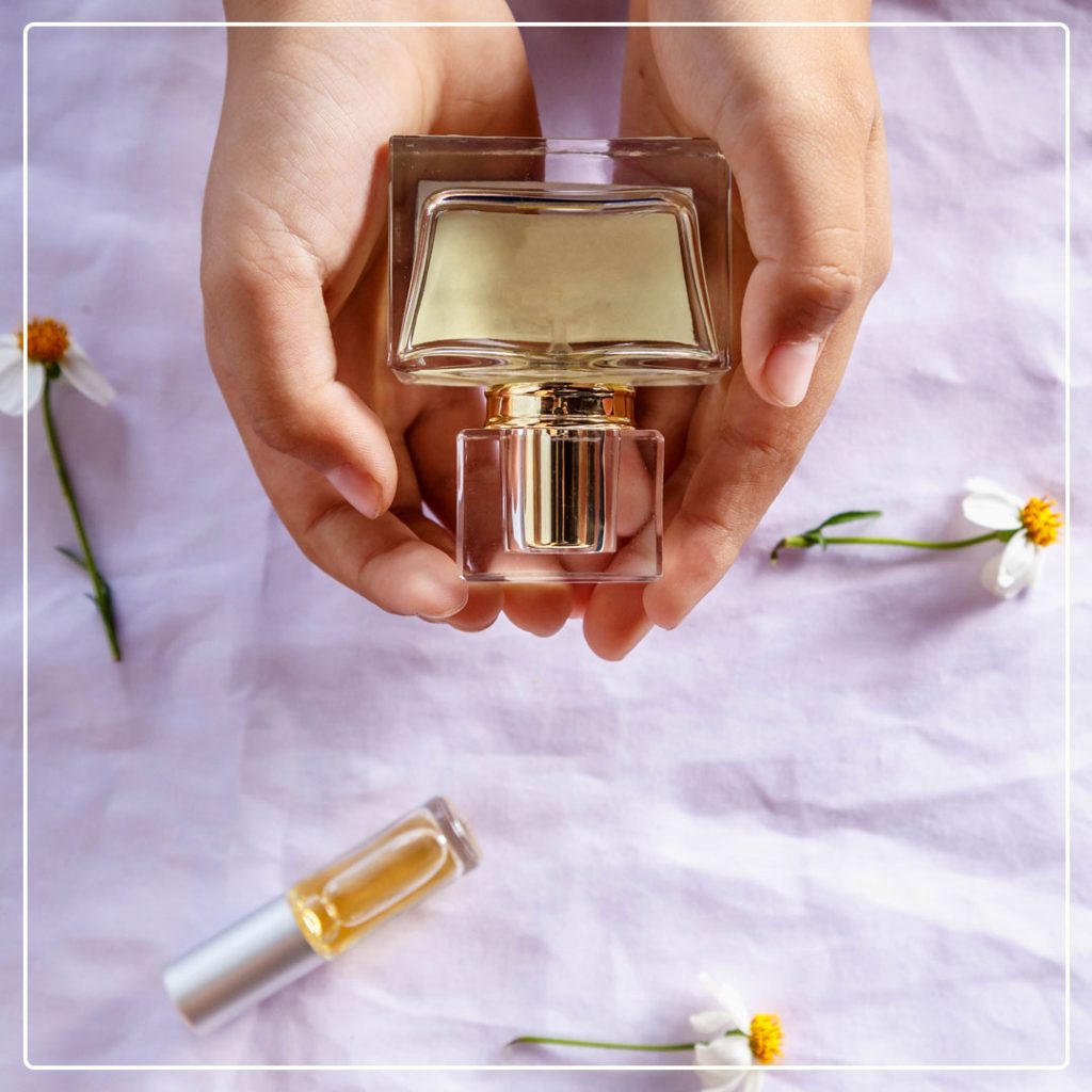 كيف تختار العطر المناسب لعمرك وشخصيتك نصائح للعناية بالعطور