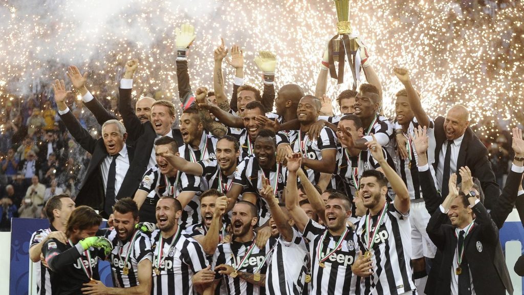   البيانكونيري: عندما يصبح الأبيض والأسود رمزًا للهيمنة