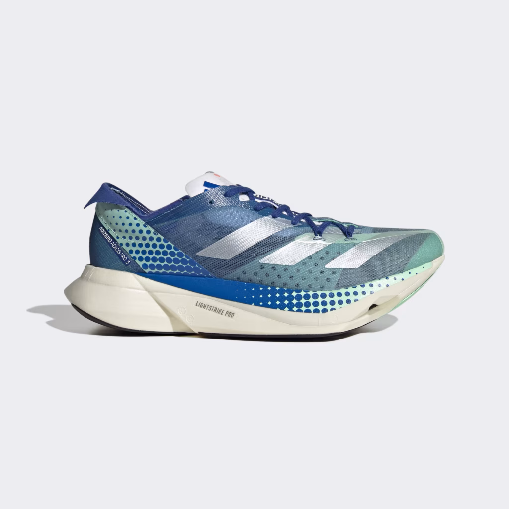 Adidas – تقنيات Boost وLightstrike Pro