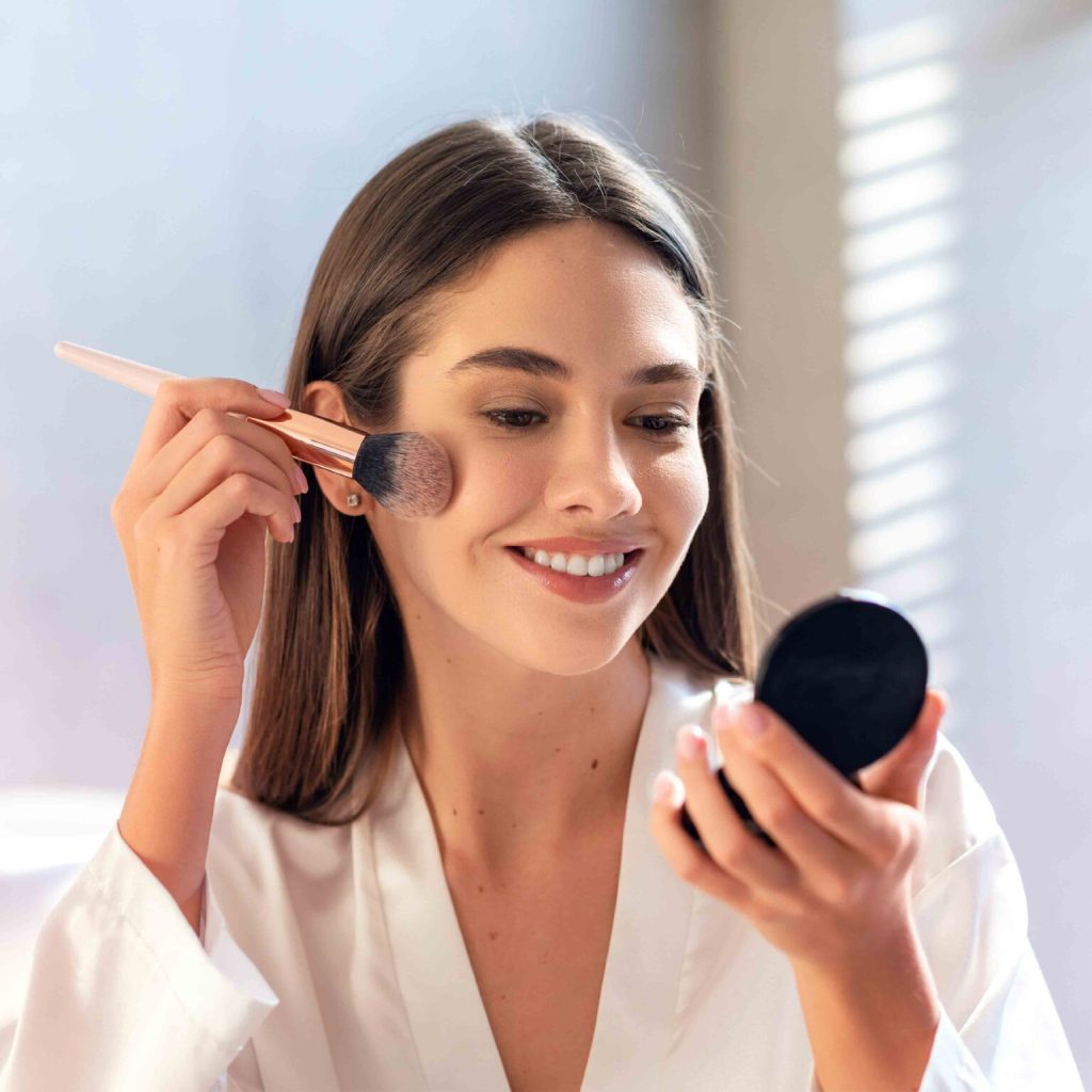 أفضل أساليب المكياج اليومي للعمل والمناسبات