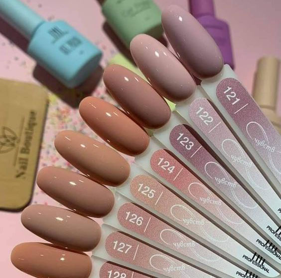 أفضل ألوان الأظافر بحسب لون بشرتك